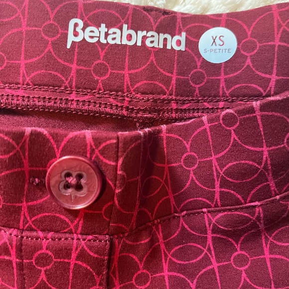 Beta brand two pocket boot cut size xs-petite - Picture 2 of 5